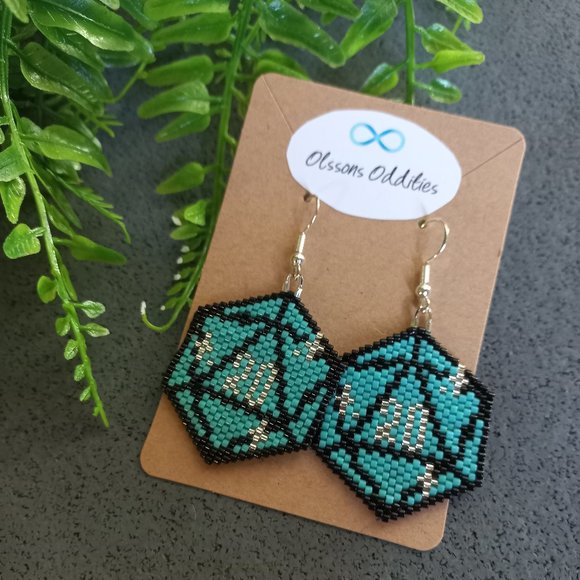 Indigenous Handmade beadwork - Picture 1 of 1